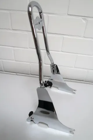 Original Harley-Davidson Sissybar Standard Rundrohrbügel Detachables Platten 52300016 53913-04 XL - Bild 2