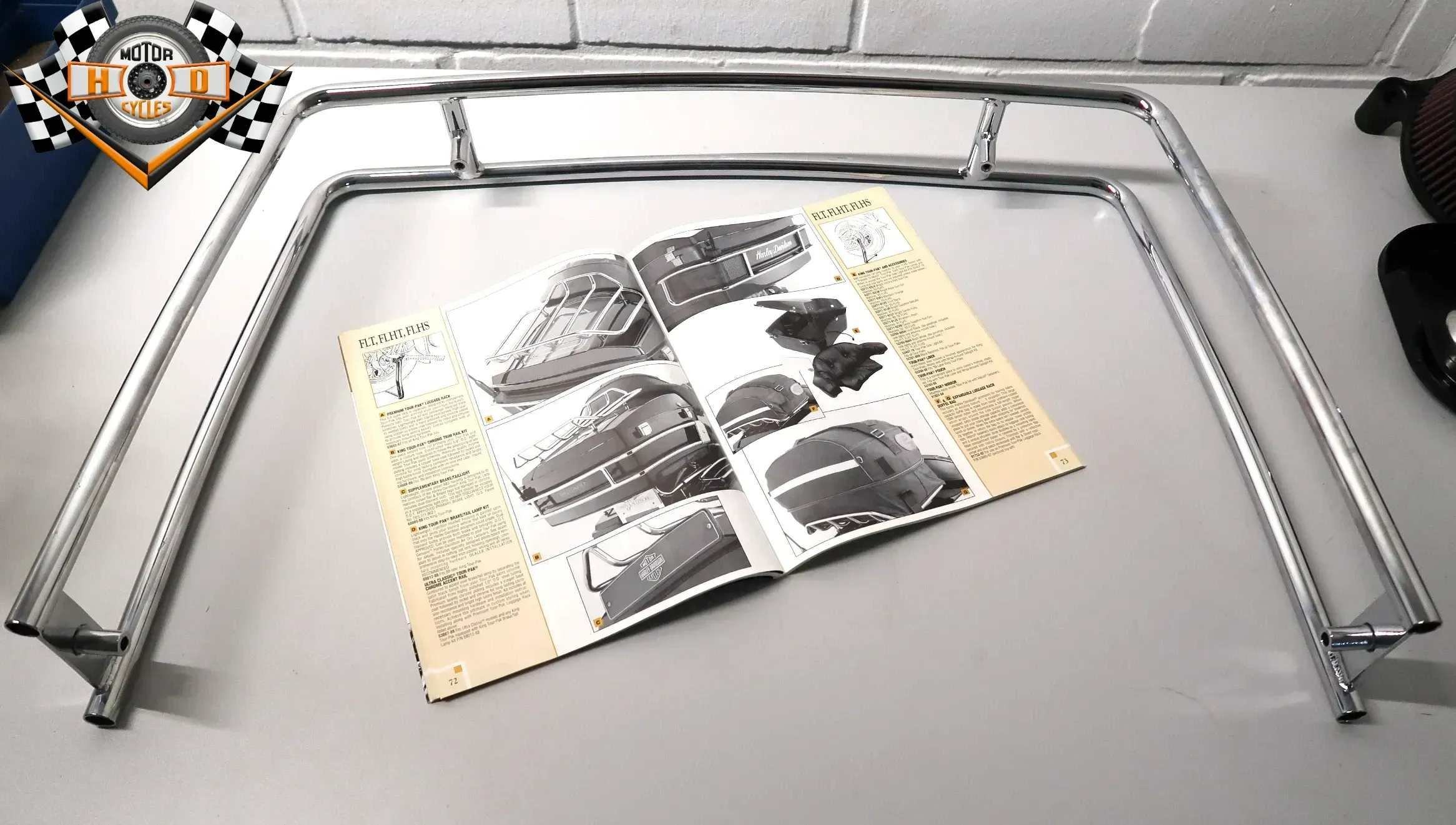 Original Harley-Davidson Reling King Tour Pak Trim Rail NOS 53668-89 Classic Bagger Touring Evo - Bild 1
